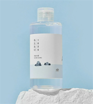 Отшелушивающий тонер для лица с морской водой Round Lab 1025 Dokdo Toner 10384 - фото 1260